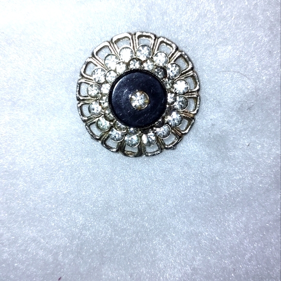 Vintage Art-deco Brooch Black Onyx & White Crystal - Picture 9 of 9